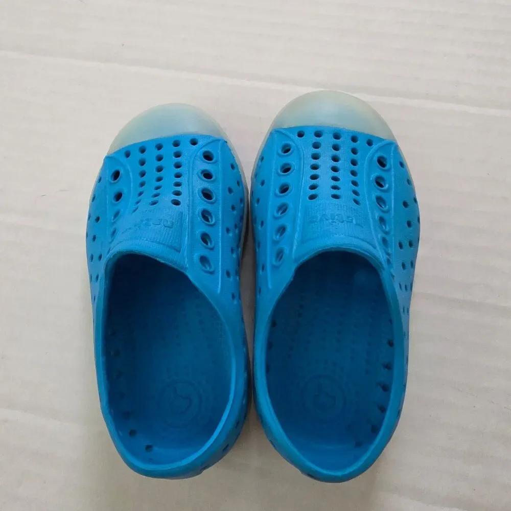 Native Jefferson Slip On Kids Water Shoes Blue Size C6 Lightweight Comfortable